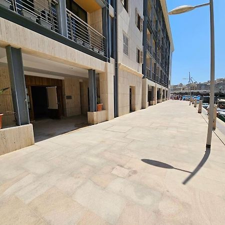 Unique Apartment And Location Биргу Экстерьер фото